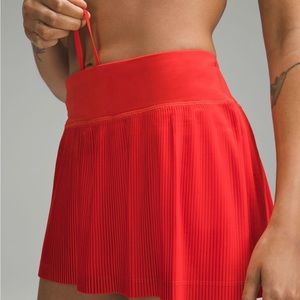 Women’s Lululemon Red “hot heat” Pleated Skirt, Size 2